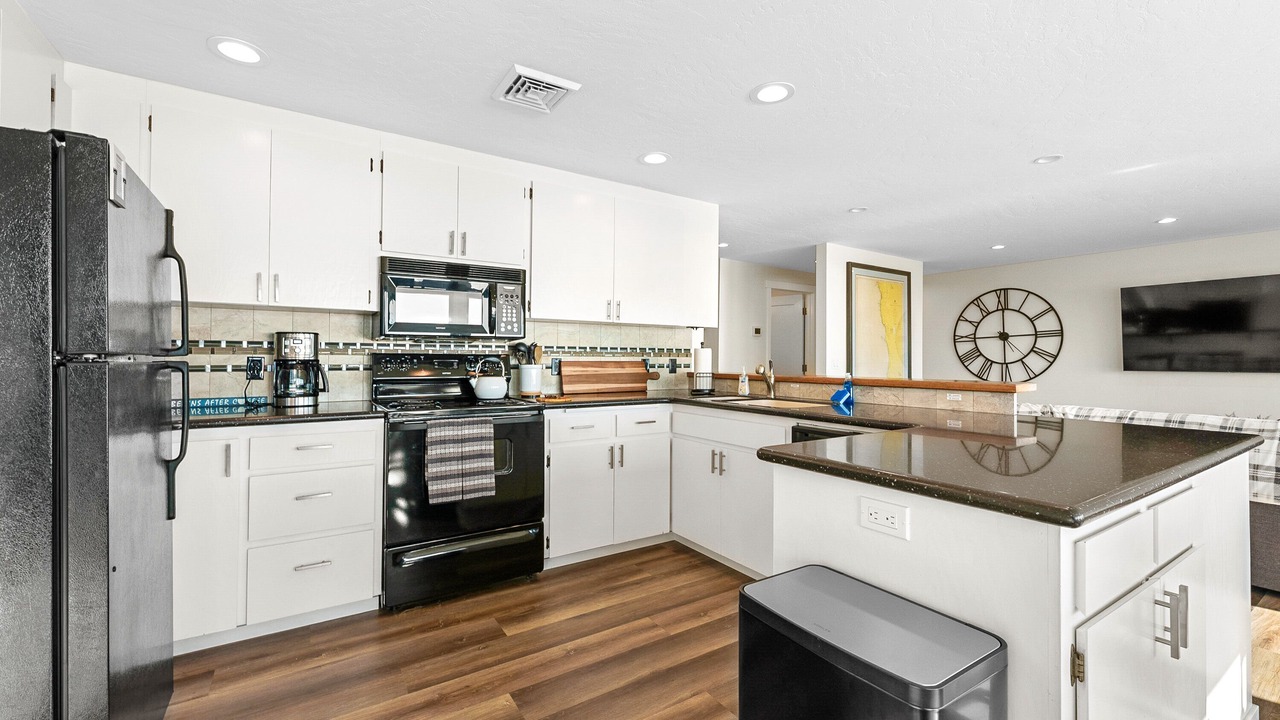 Photo of Kitchen in Harbor