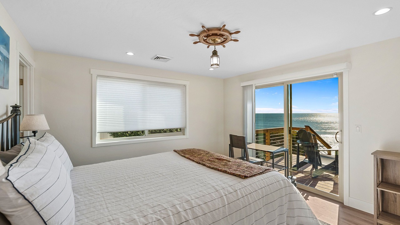 Photo of Bedroom in Harbor