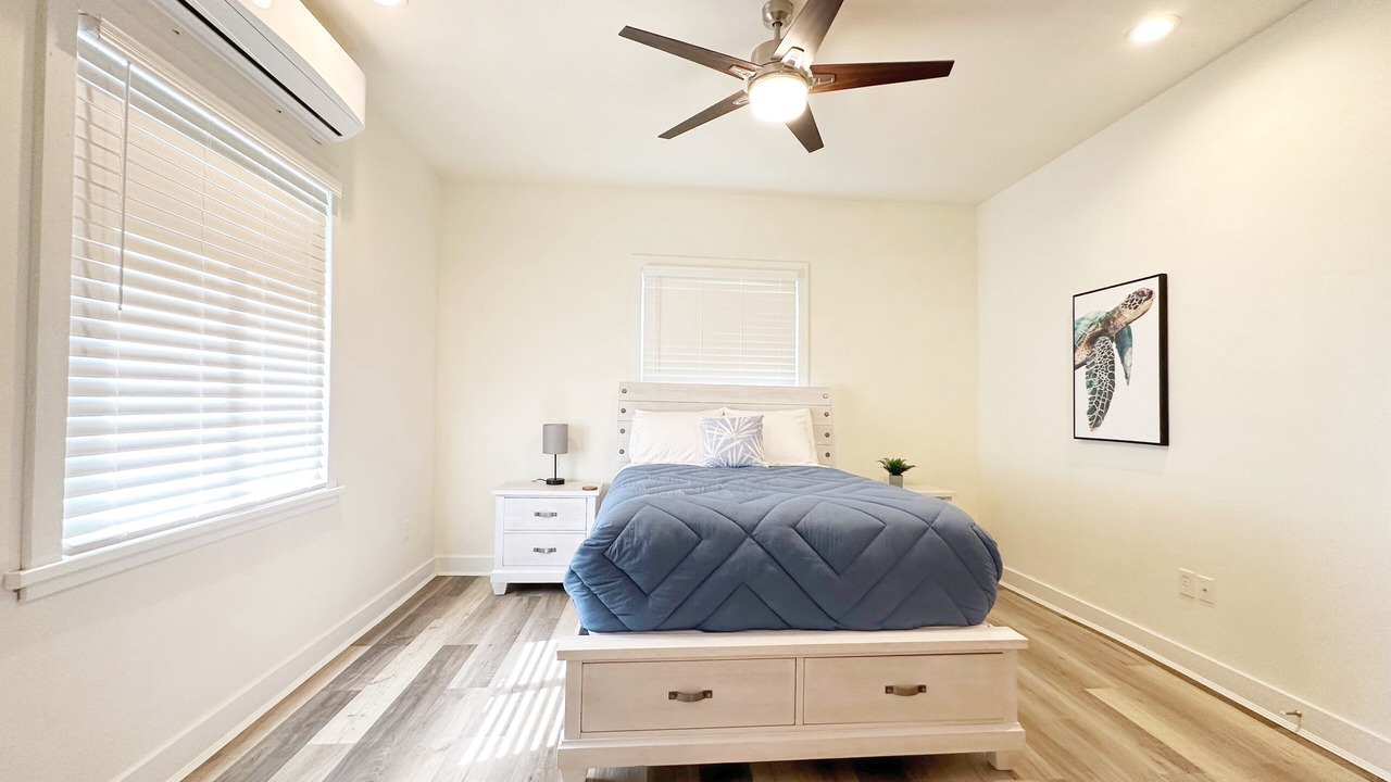 Photo of Bedroom in Dixon Cove