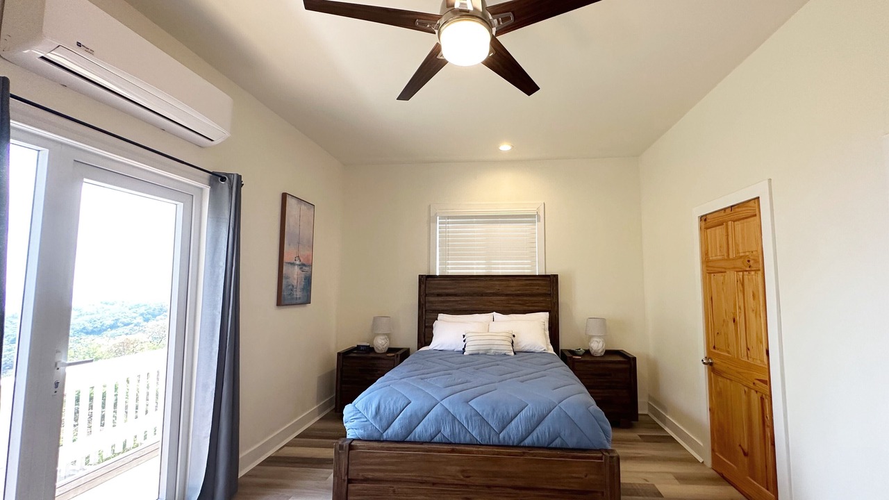 Photo of Bedroom in Dixon Cove