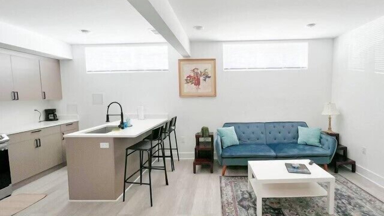 Photo of Livingroom in Petworth