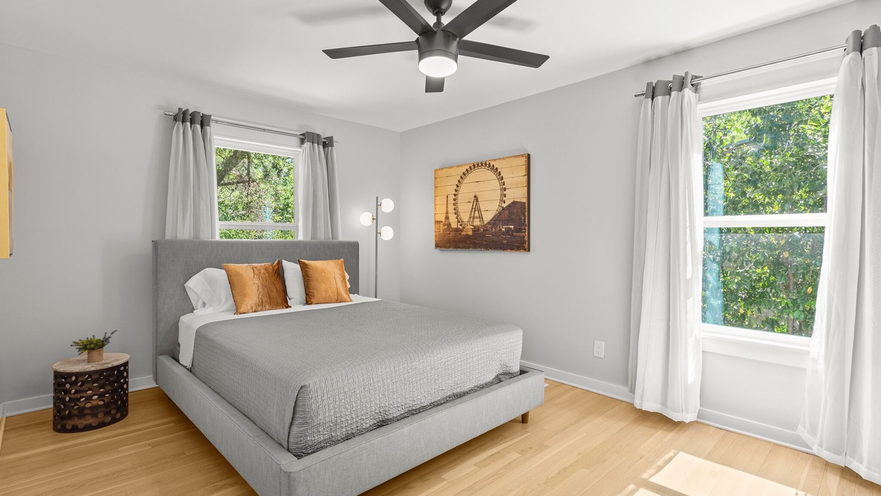 Photo of Bedroom in Garden Hills