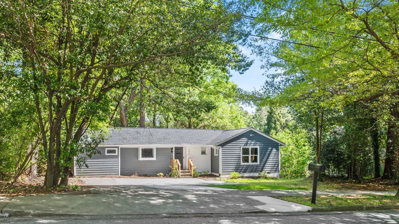 Photo of Outdoor in Garden Hills
