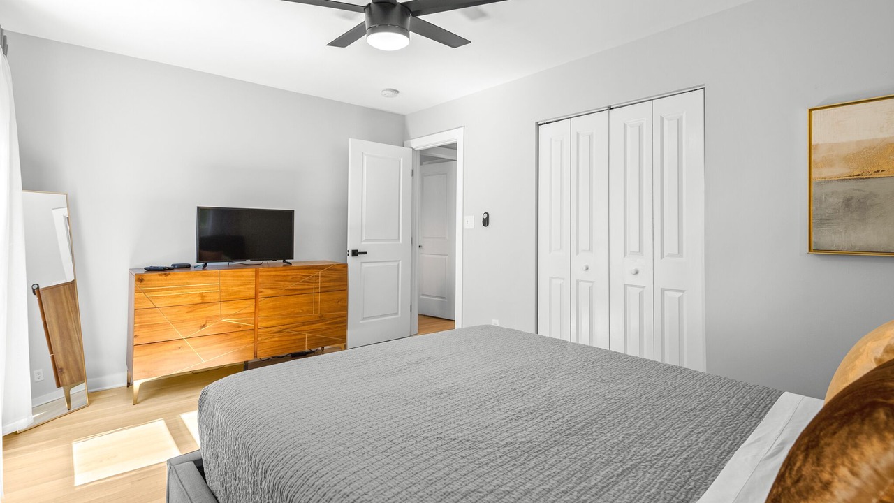 Photo of Bedroom in Garden Hills