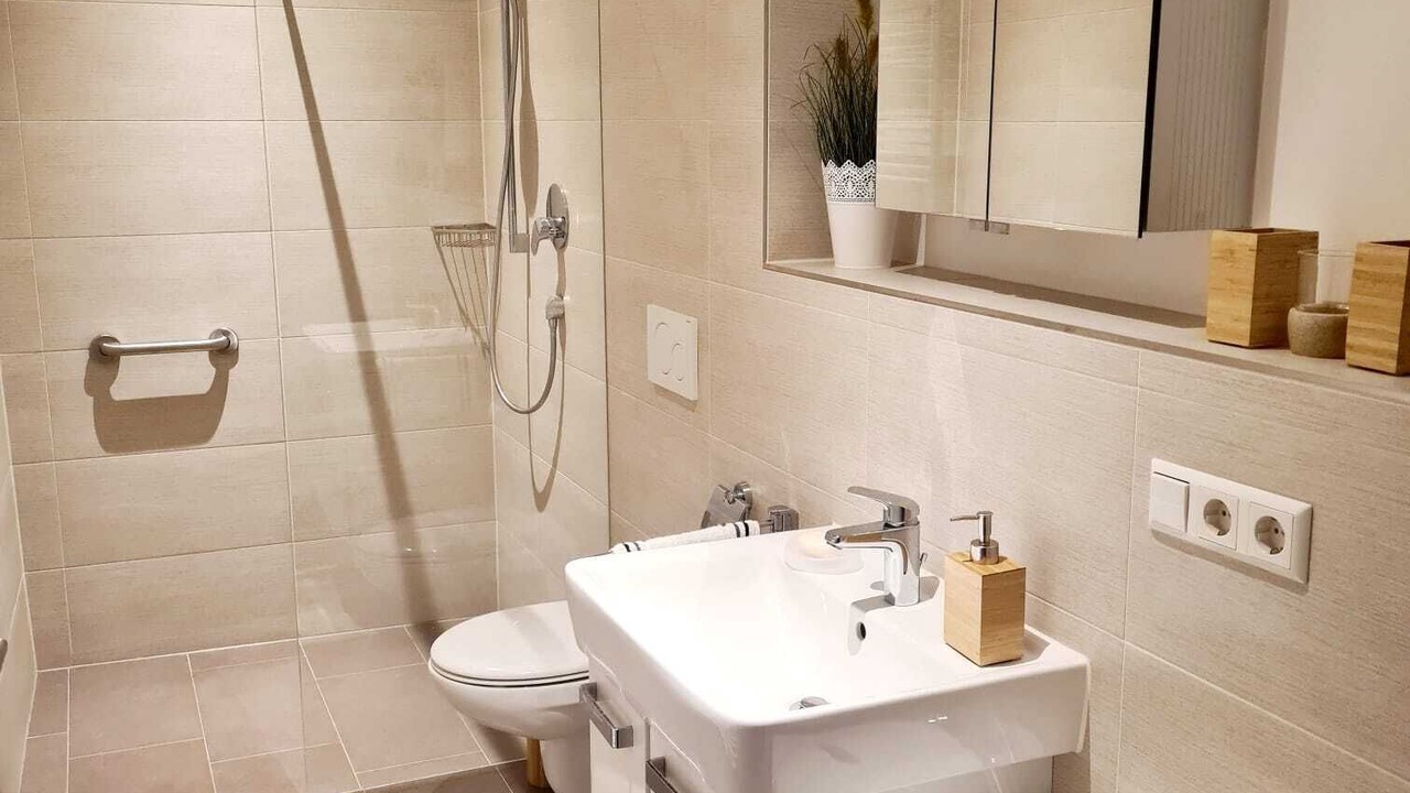 Photo of Bathroom in Langsur
