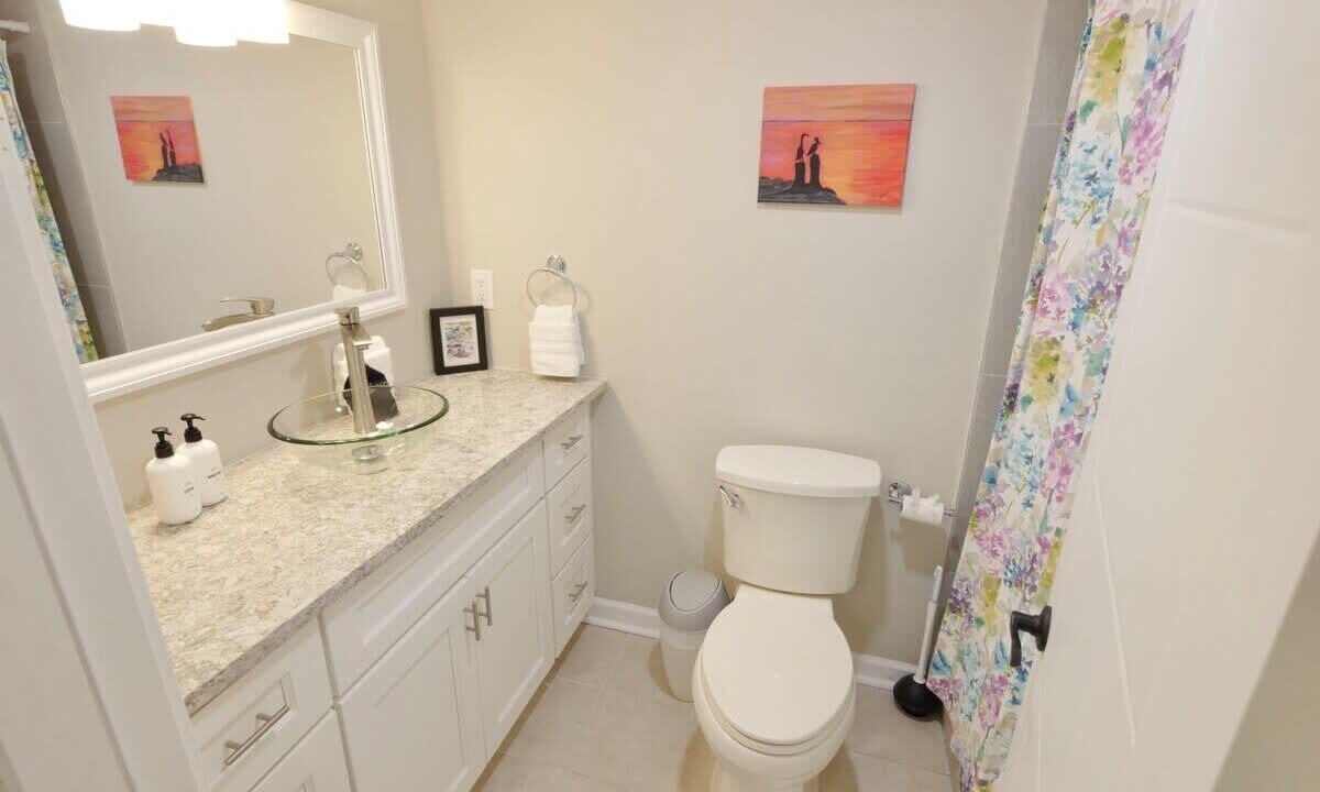Photo of Bathroom in Petworth
