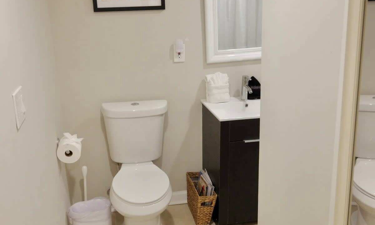 Photo of Bathroom in Petworth