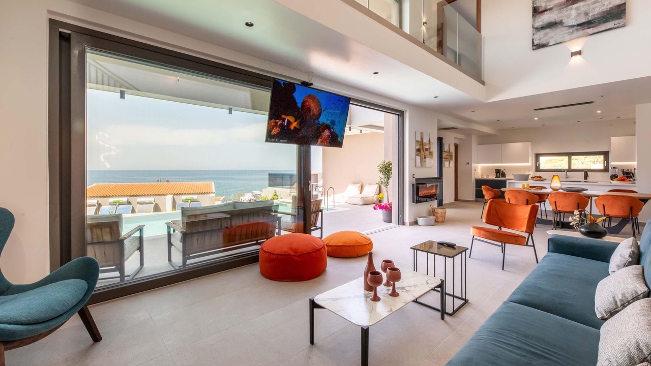 Photo of Livingroom in Kato Galatas