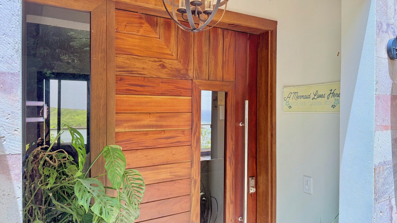 Photo of Others in Roatan