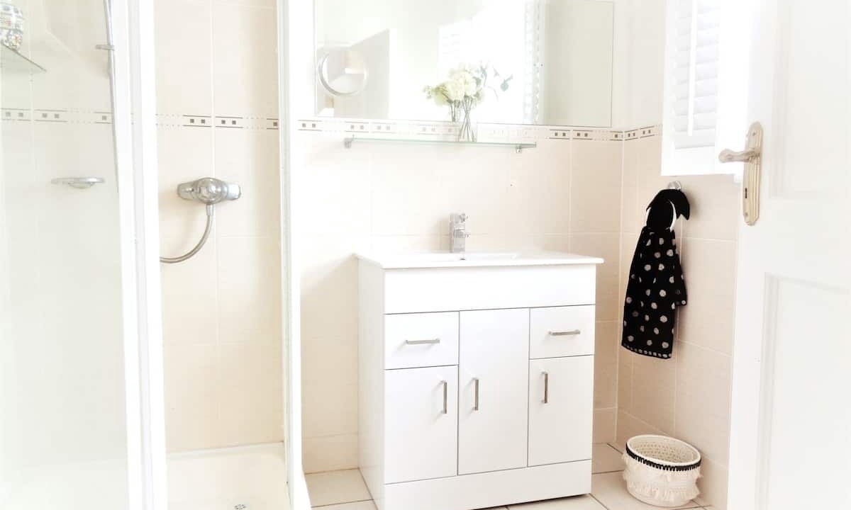 Photo of Bathroom in Inistioge