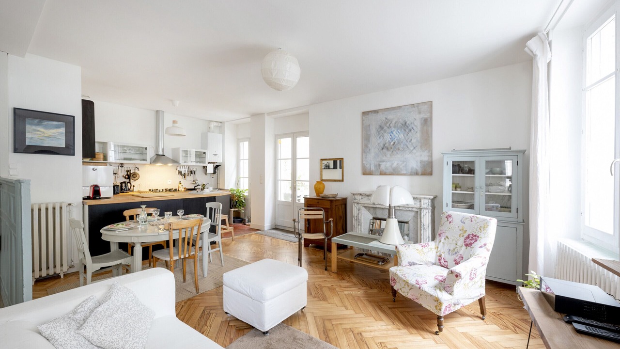 Photo of Livingroom in Saint Seurin - Fondaudege