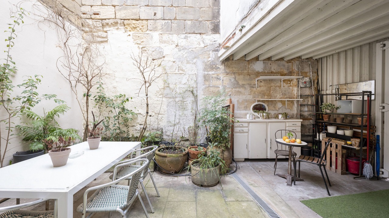 Photo of Outdoor in Saint Seurin - Fondaudege
