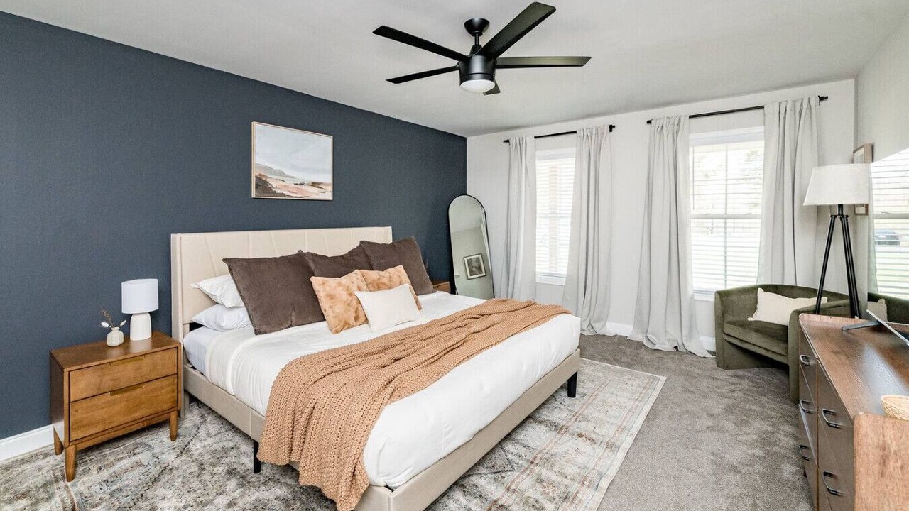 Photo of Bedroom in Madison Heights