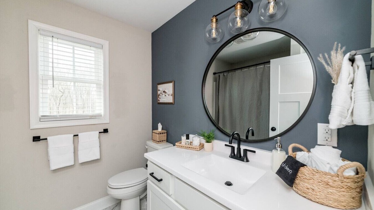 Photo of Bathroom in Madison Heights