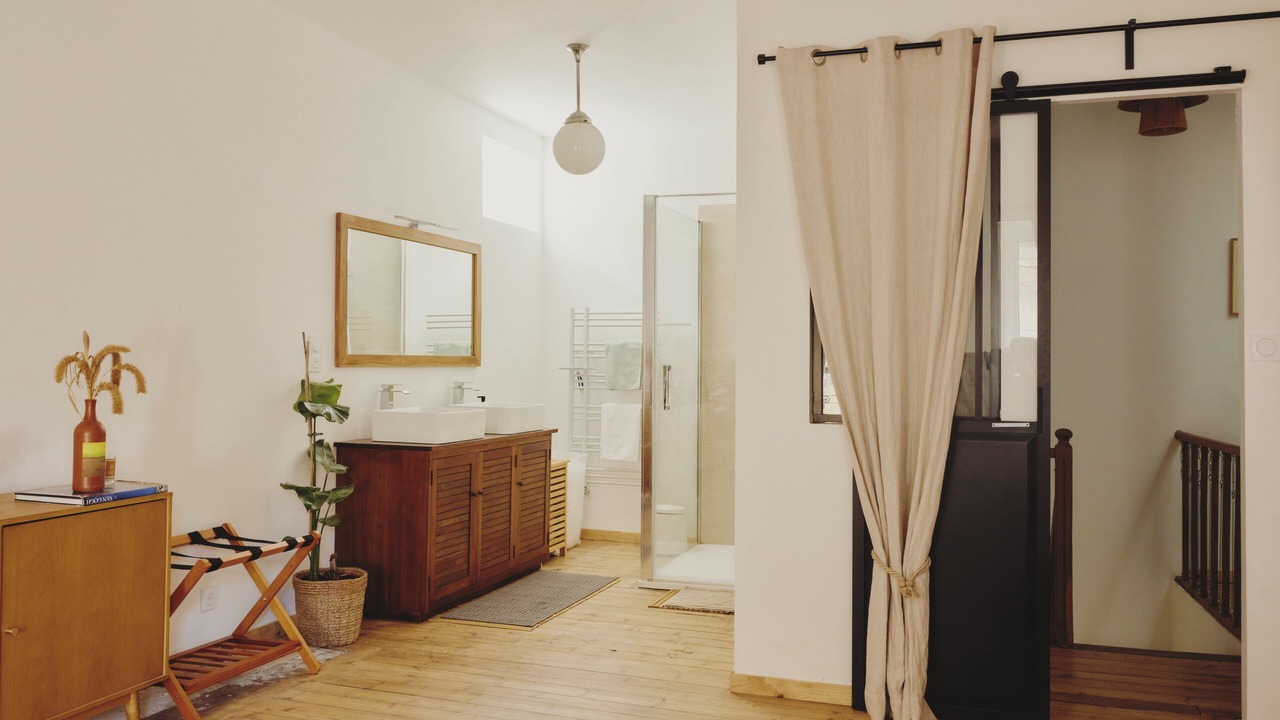 Photo of Bathroom in Mortagne-au-Perche