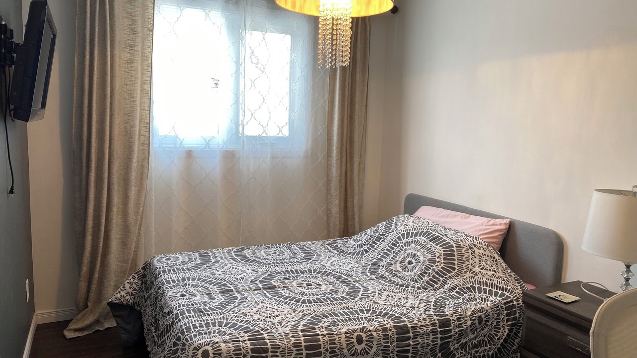 Photo of Bedroom in Griffintown