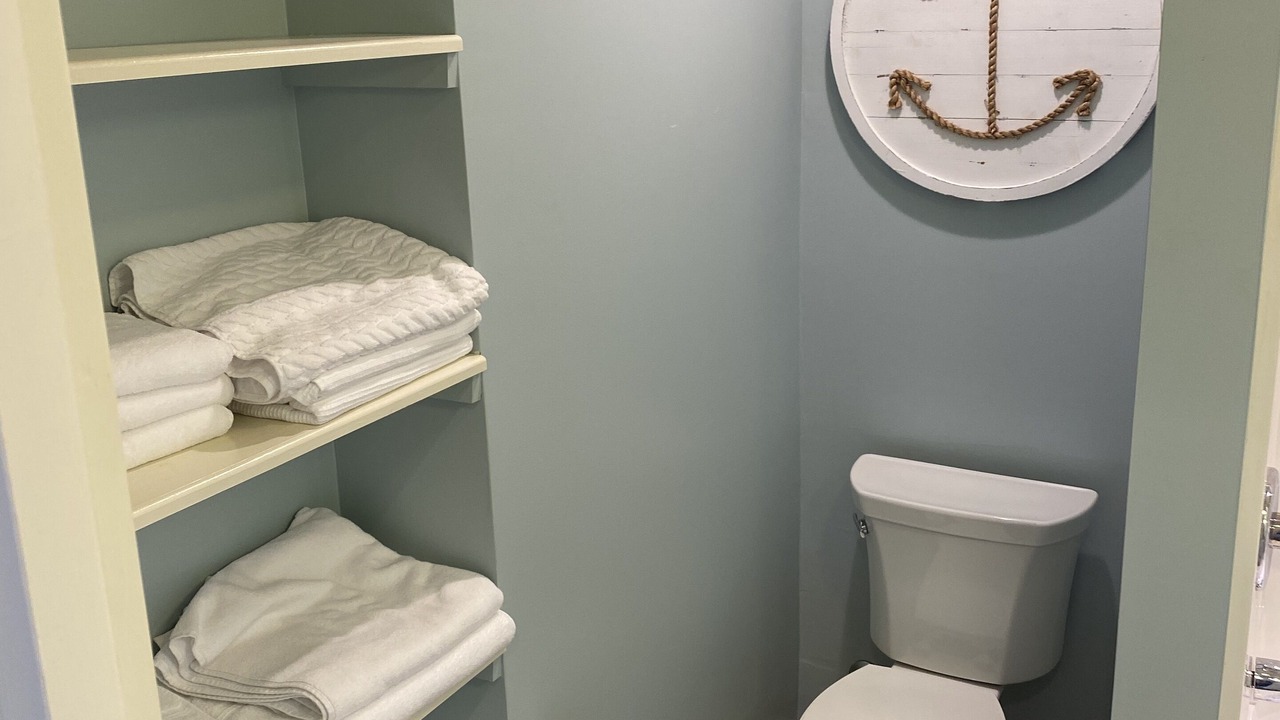 Photo of Bathroom in Harveys Lake