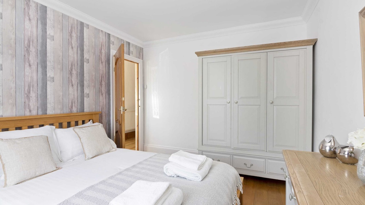 Photo of Bedroom in Gravesend
