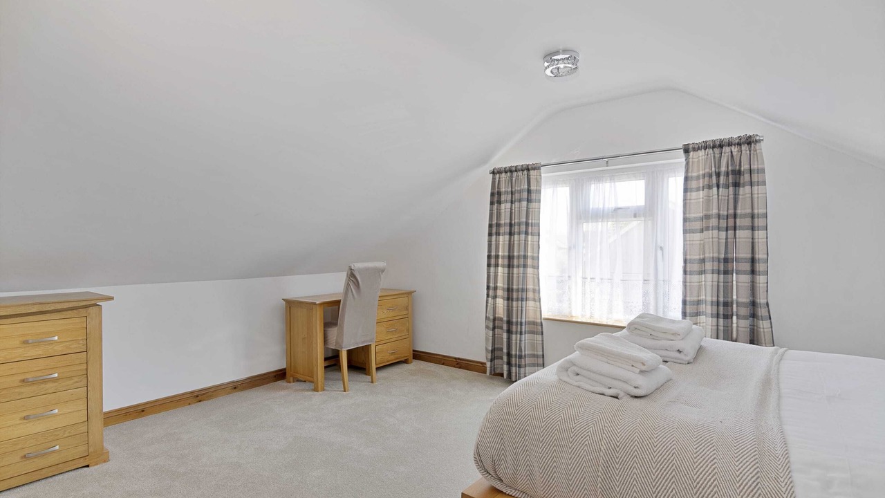 Photo of Bedroom in Gravesend