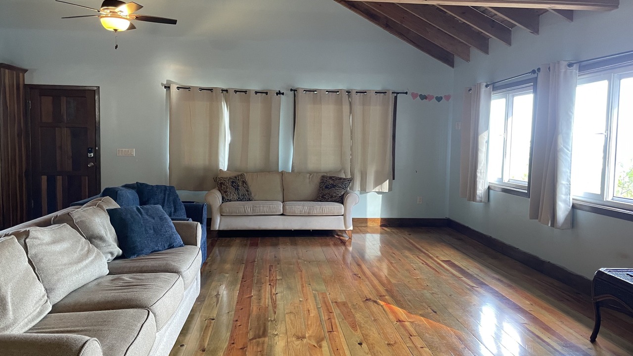 Photo of Livingroom in Diamond Rock