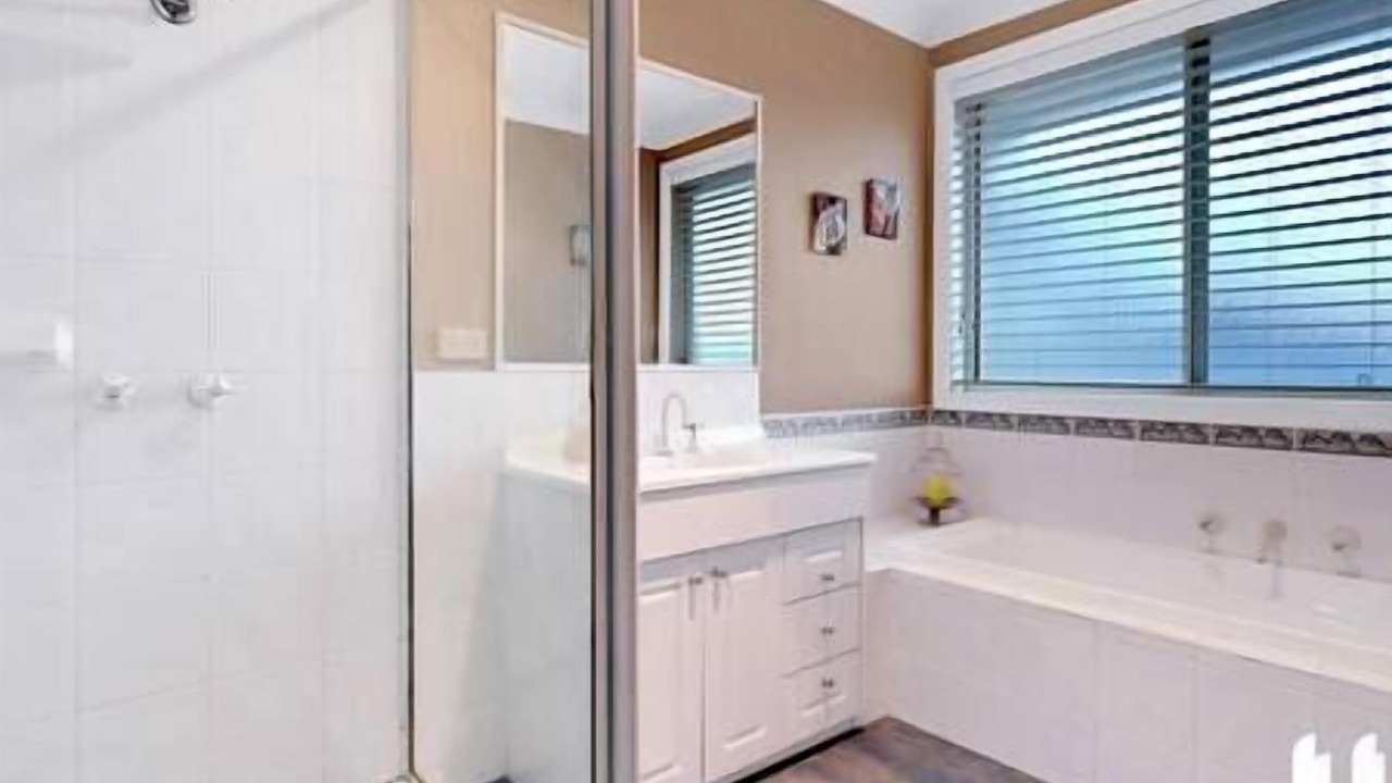 Photo of Bathroom in Glenmore Park
