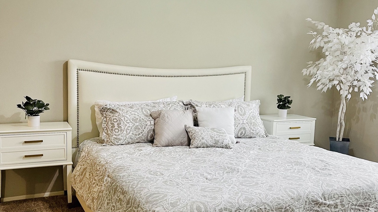 Photo of Bedroom in Lake Dallas