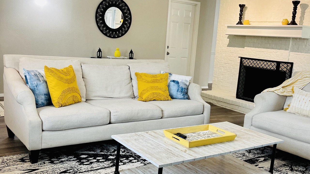 Photo of Livingroom in Lake Dallas