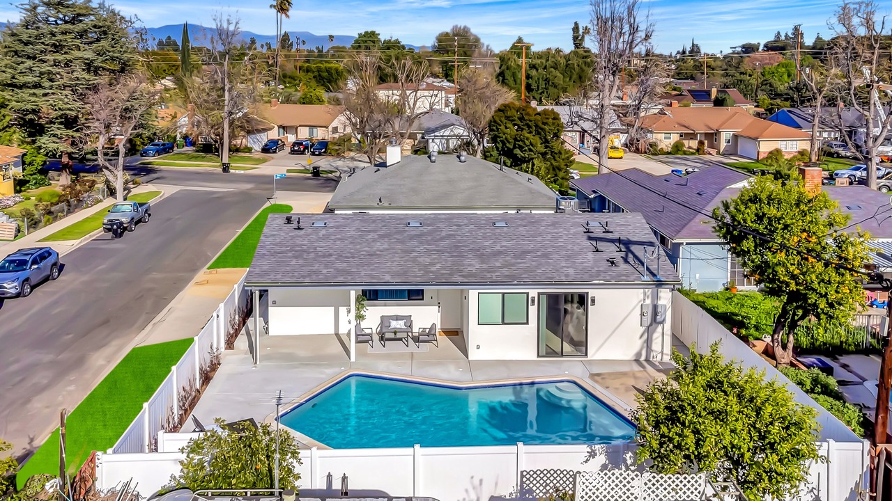Photo of Outdoor in Reseda