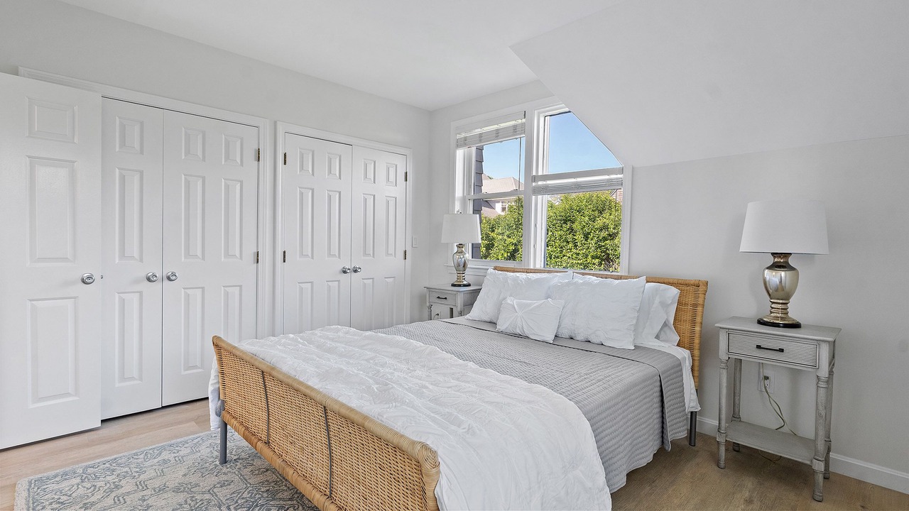 Photo of Bedroom in Easton's Point
