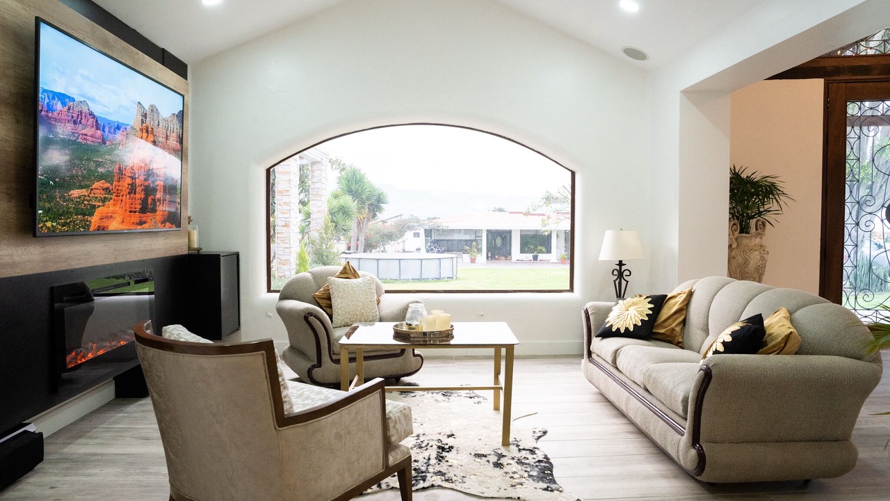 Photo of Livingroom in Tumbaco