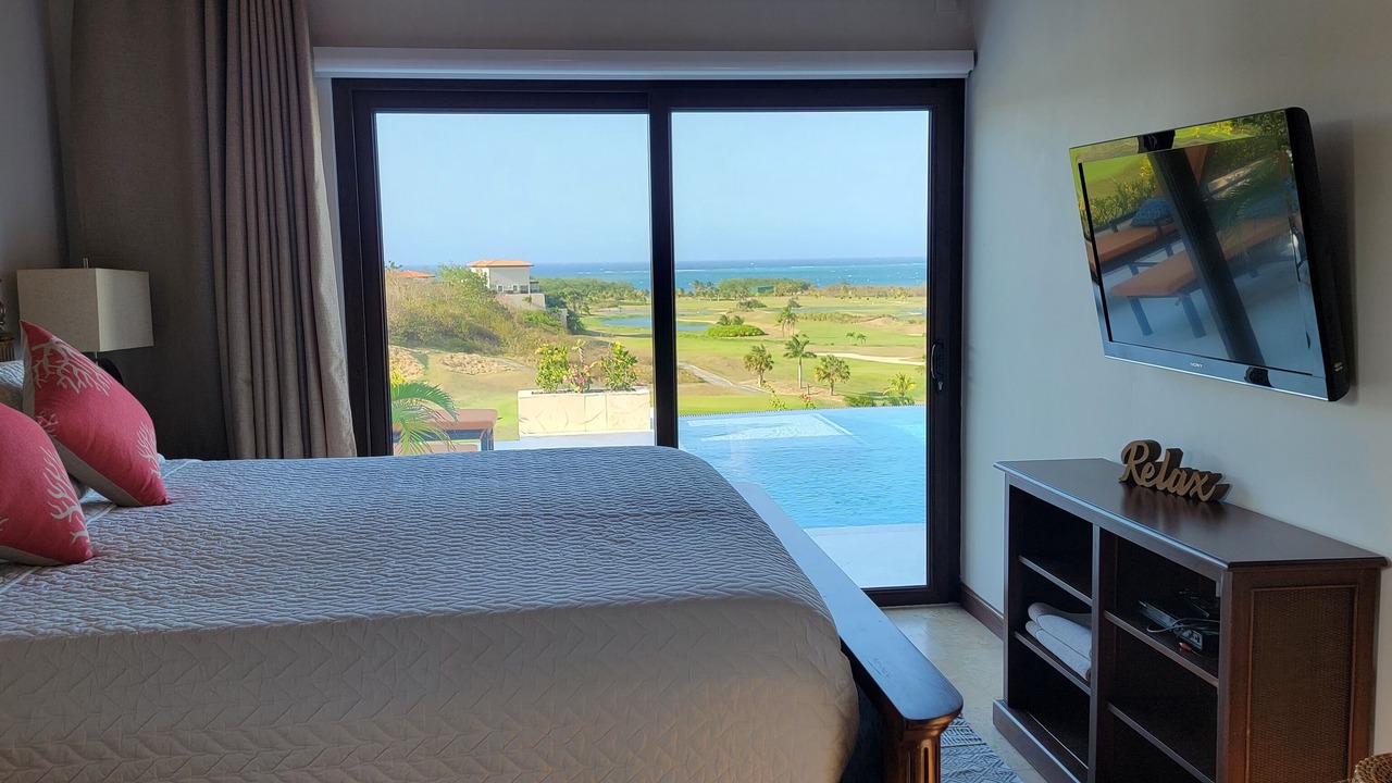 Photo of Bedroom in Pristine Bay