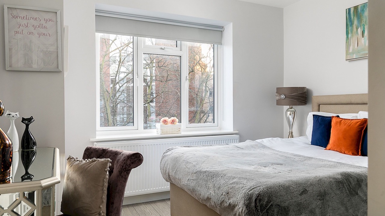 Photo of Bedroom in Earl's Court