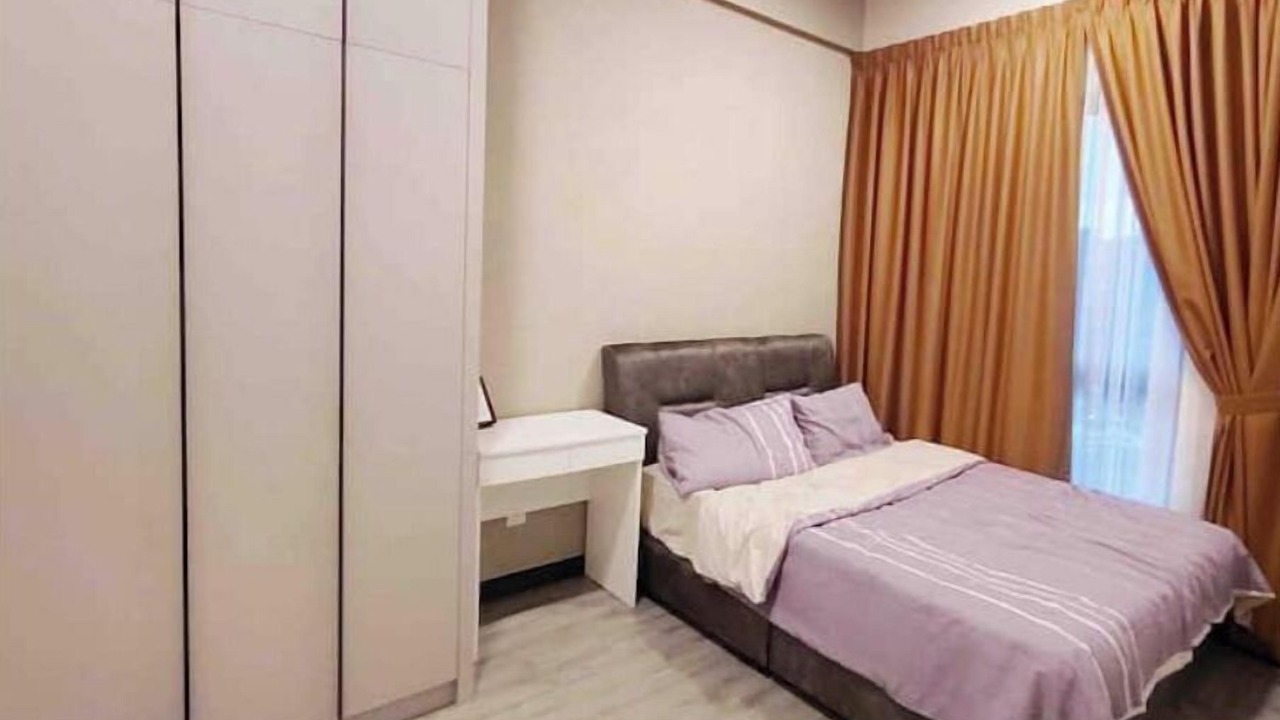 Photo of Bedroom in Maluri