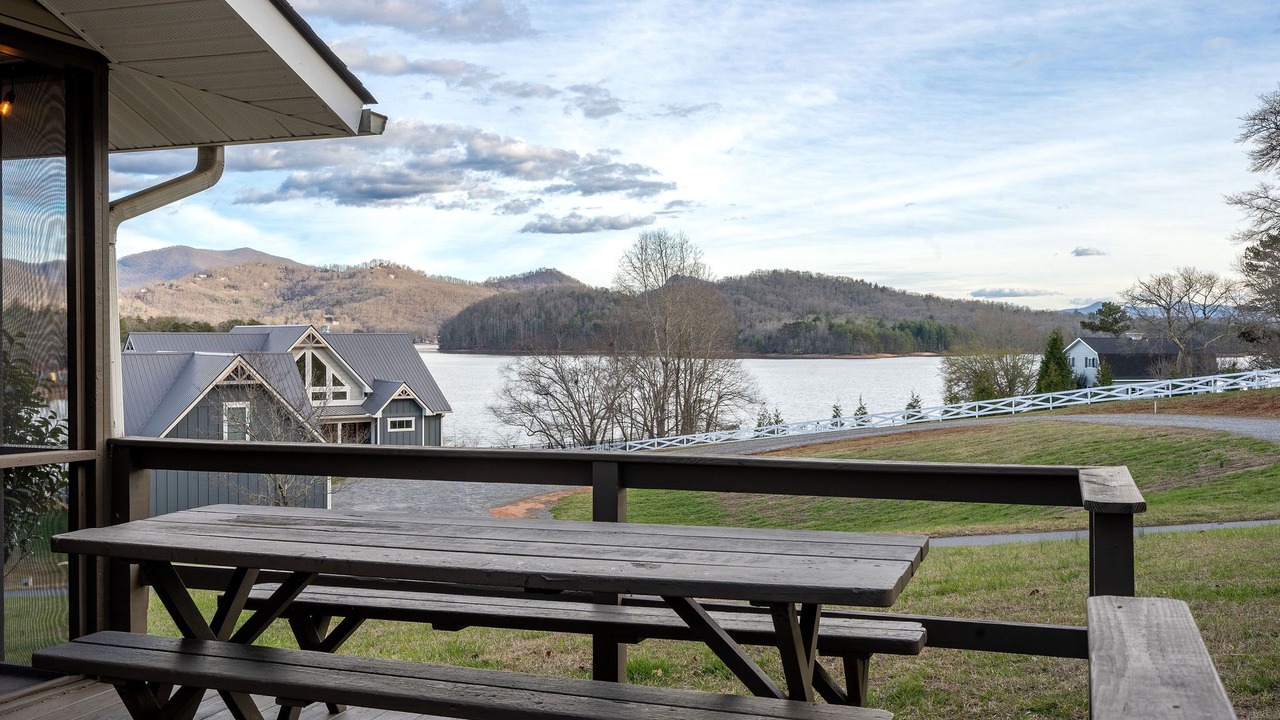 Photo of Others in Hayesville