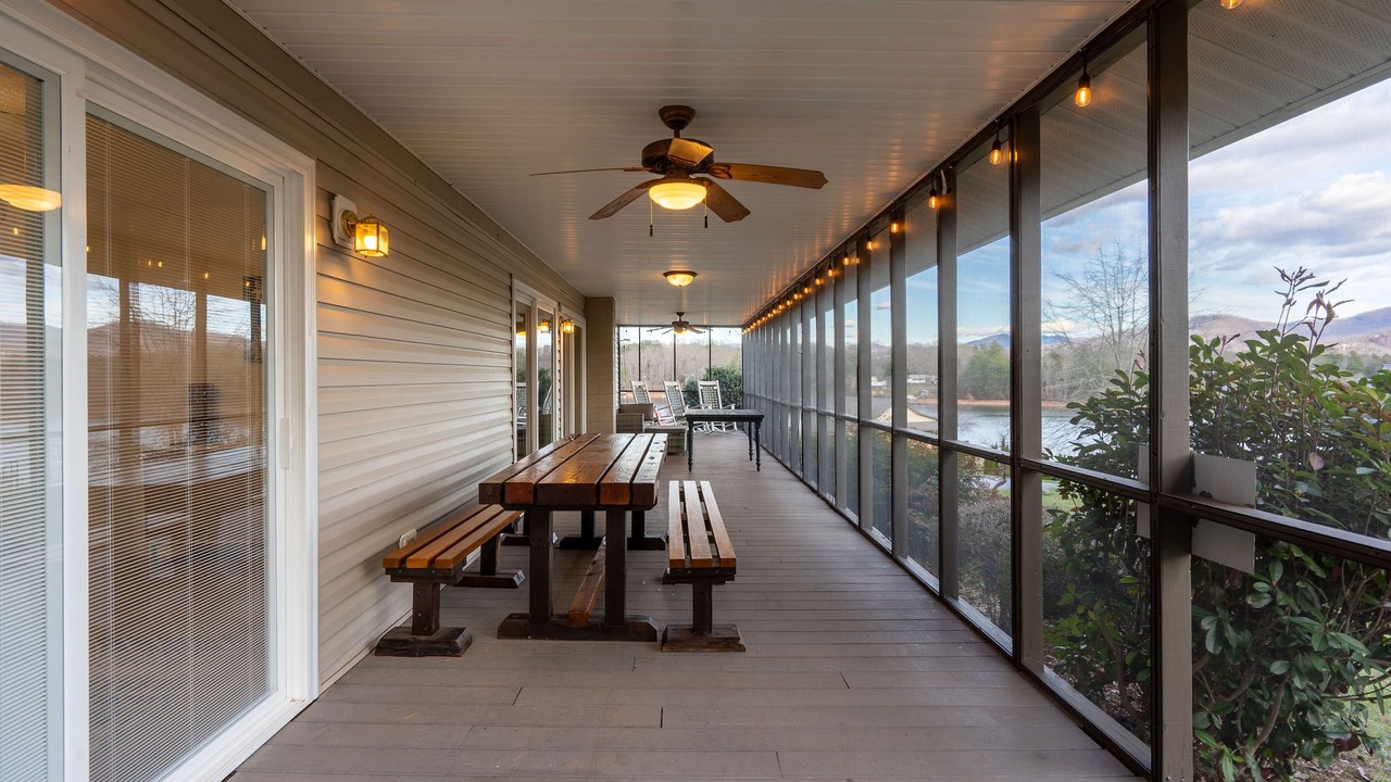 Photo of Outdoor in Hayesville