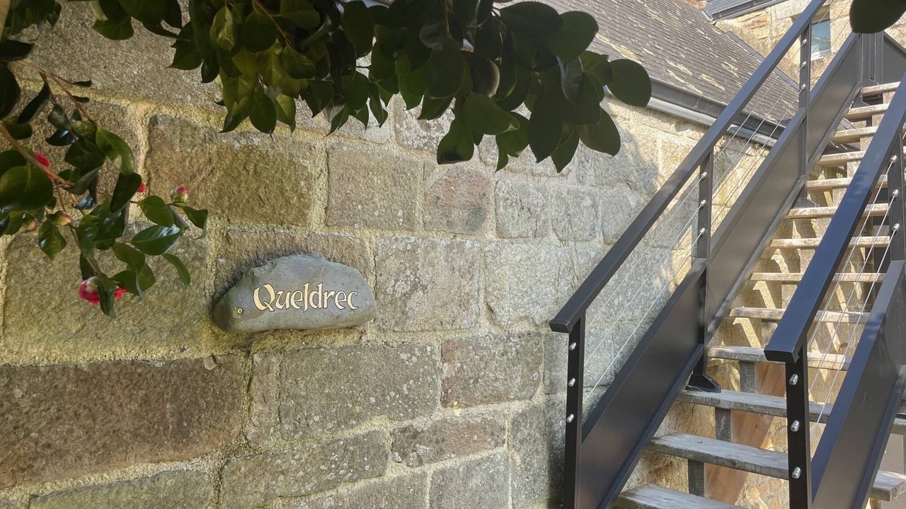 Photo of Outdoor in Locronan