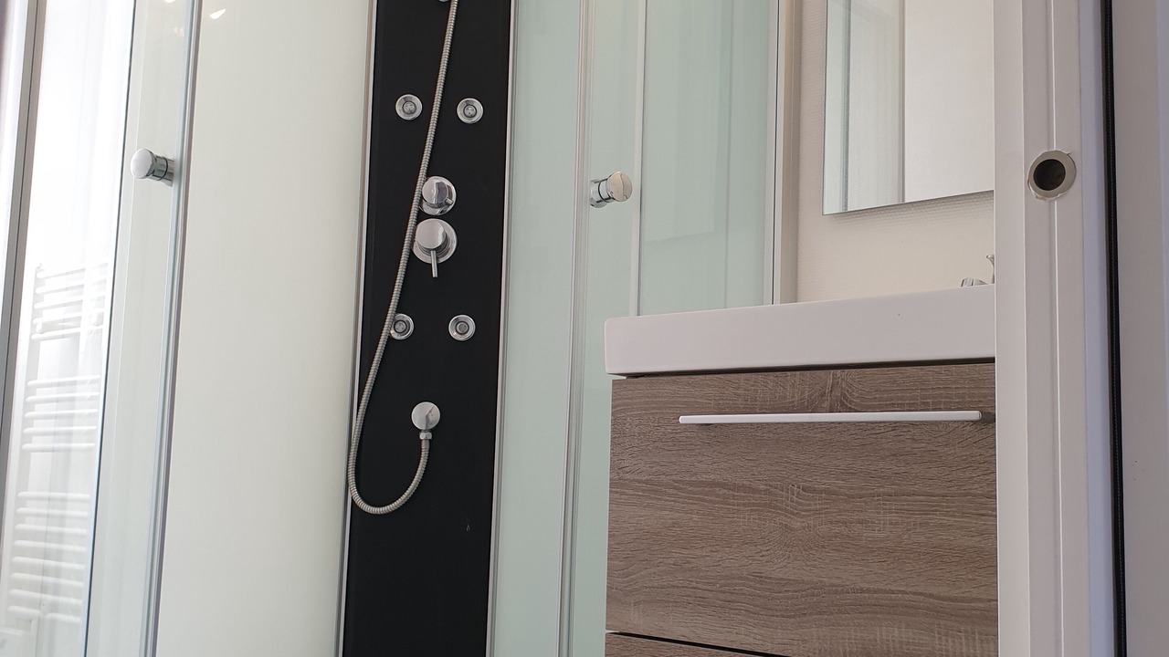 Photo of Bathroom in Laval