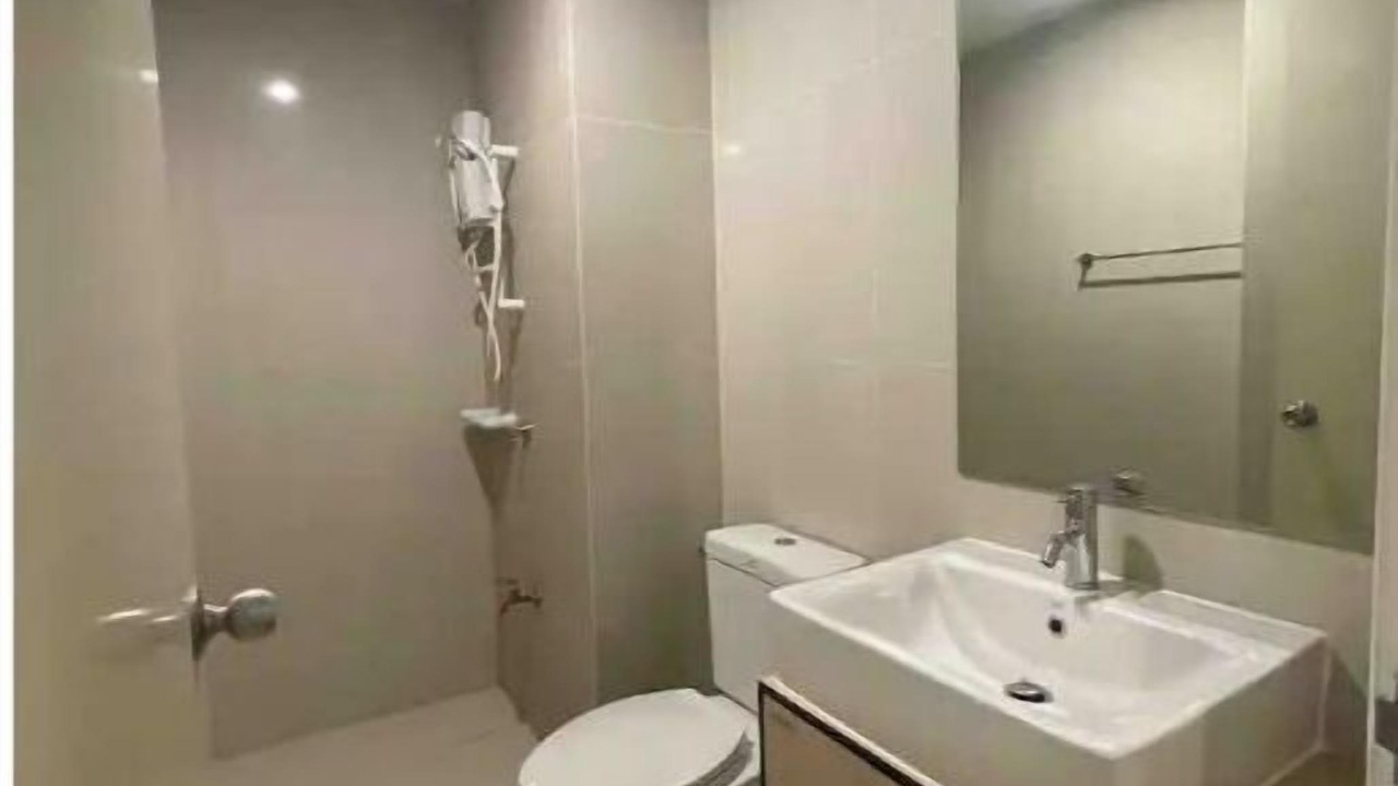 Photo of Bathroom in Bang Khae