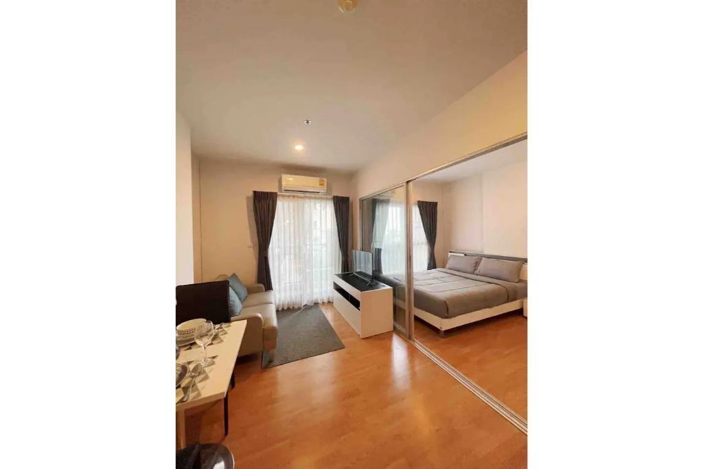 Photo of Bedroom in Bang Khae