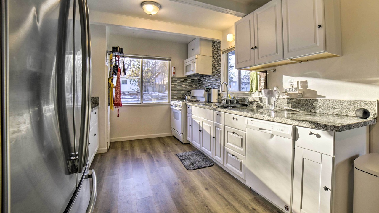 Photo of Kitchen in West University