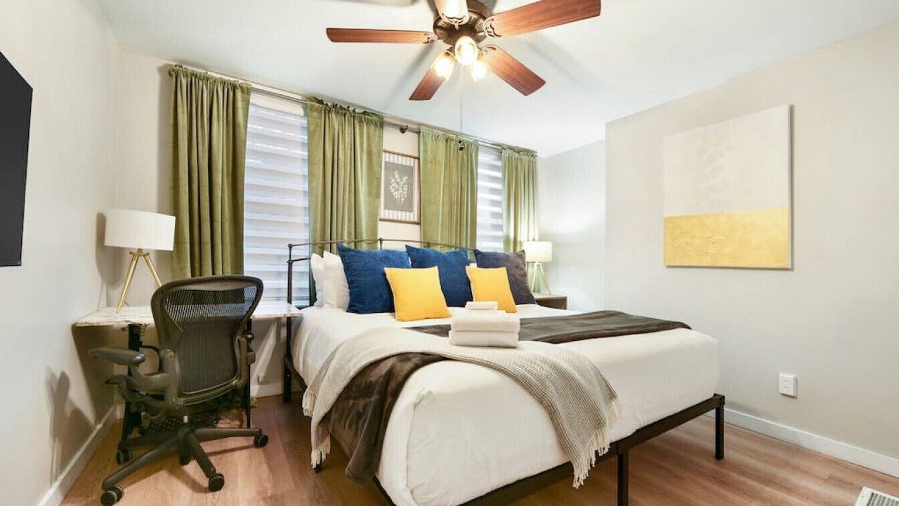 Photo of Bedroom in Lower Lawrenceville