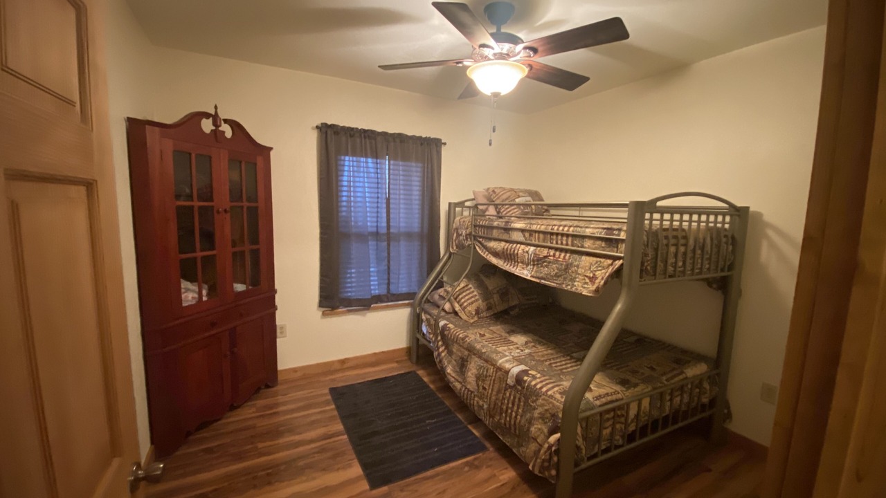 Photo of Bedroom in Marble