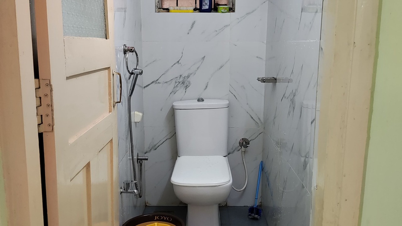 Photo of Bathroom in Caranzalem