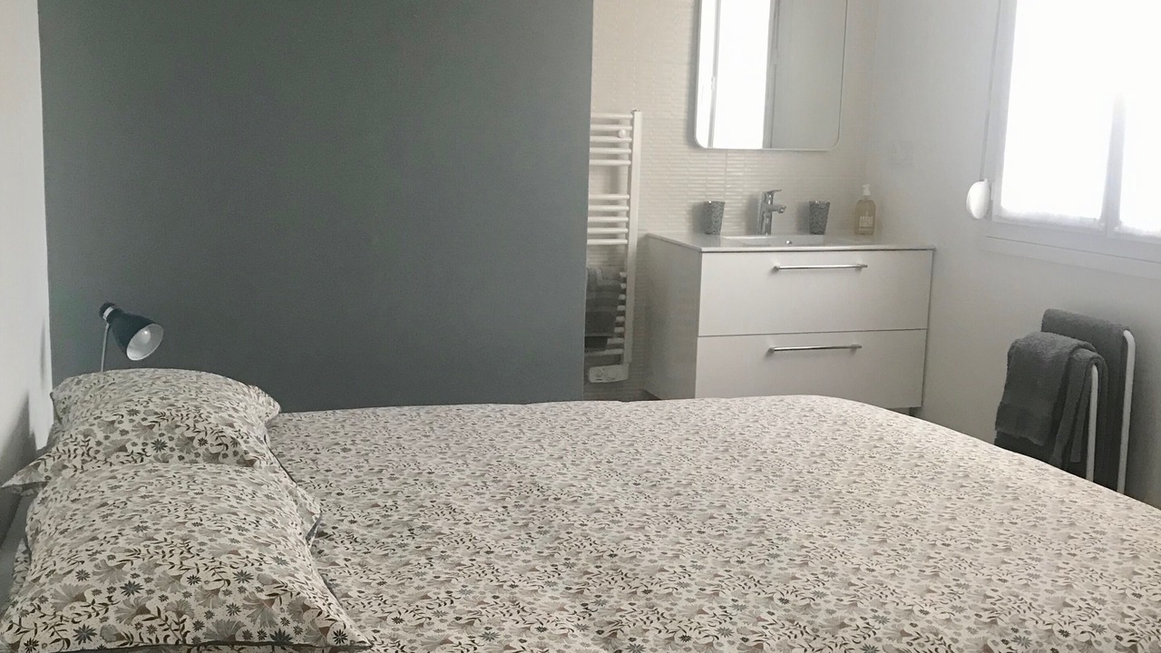 Photo of Bedroom in Beaussais-sur-Mer