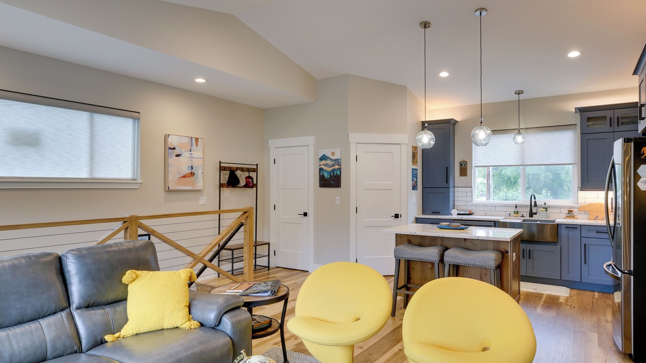 Photo of Livingroom in Sand Lake