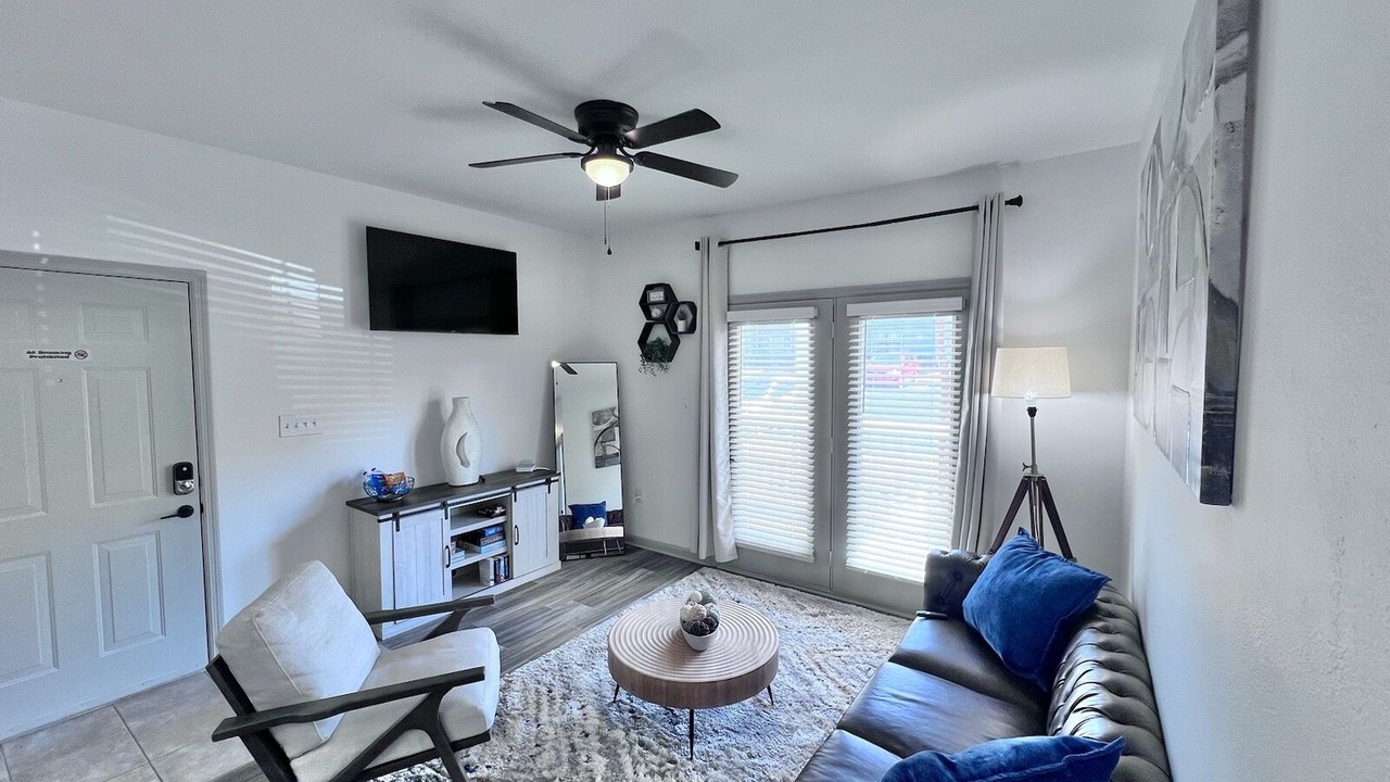 Photo of Livingroom in Madison
