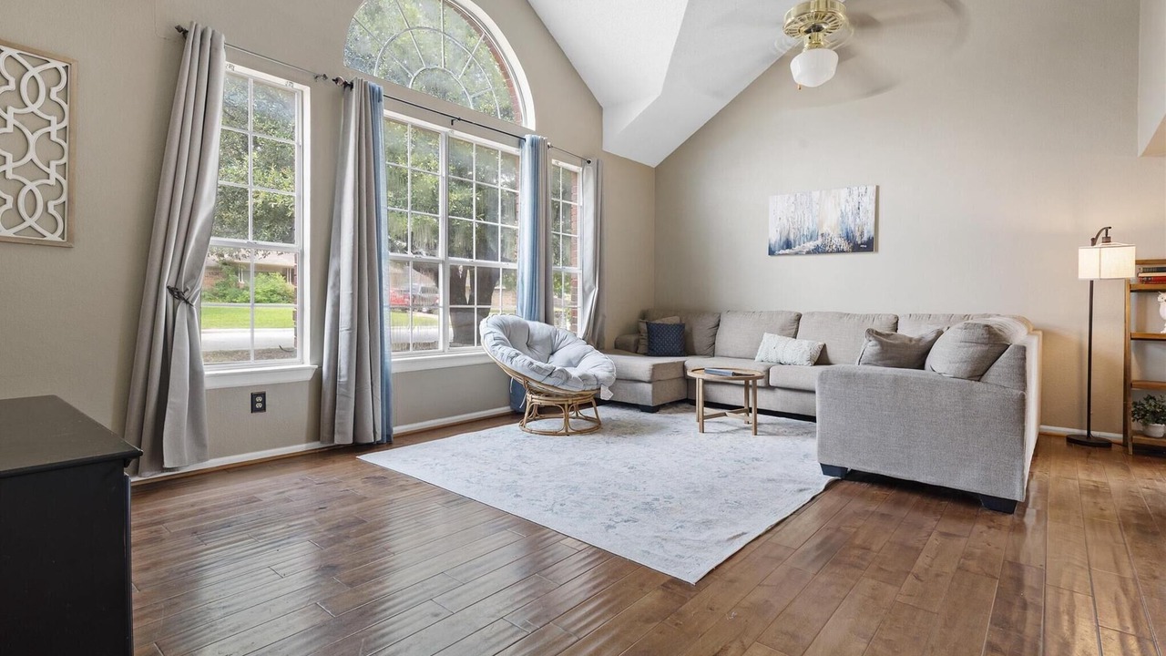 Photo of Bedroom in South Arlington