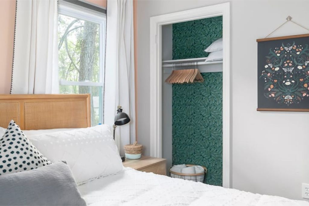 Photo of Bedroom in Crestline Heights