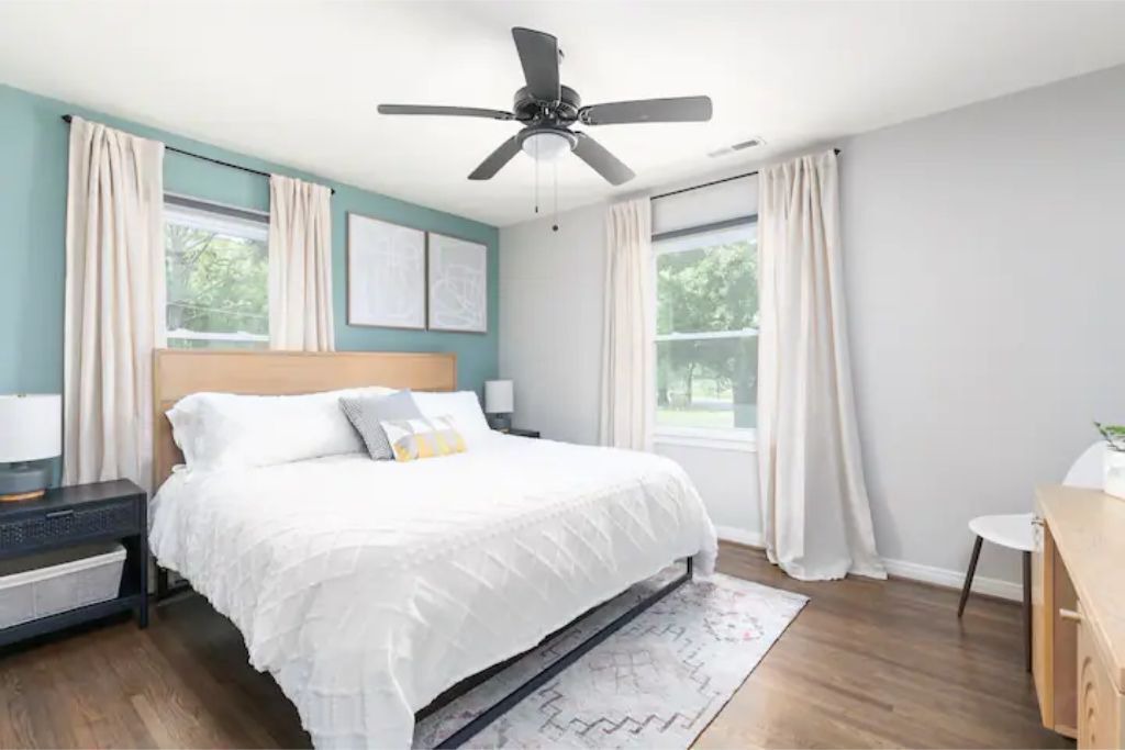 Photo of Bedroom in Crestline Heights