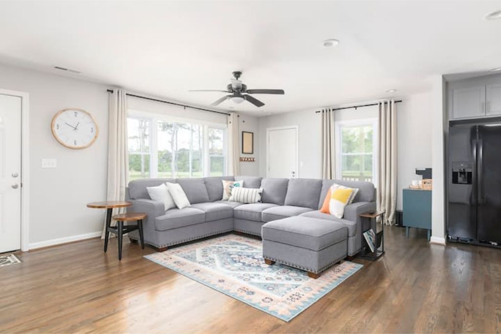 Photo of Livingroom in Crestline Heights